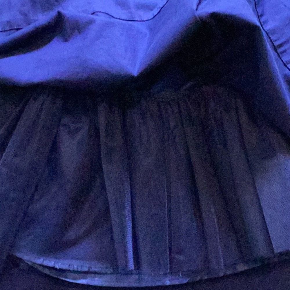 Twenty one front bow short‎ skirt. Worn one time - Picture 4 of 4